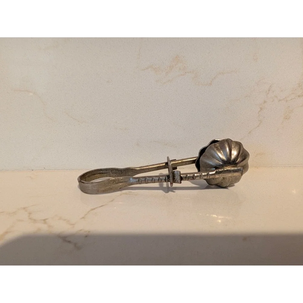Vintage Silver Tone Seashell Butter Curler Tea Bag Squeezer Shell Mold Tool